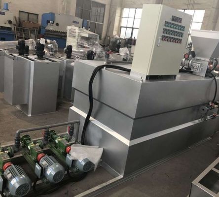 2000L / H PAM Sistem Dosis Otomatis Klorida Flokulan Asam Basa Dosis Peralatan
