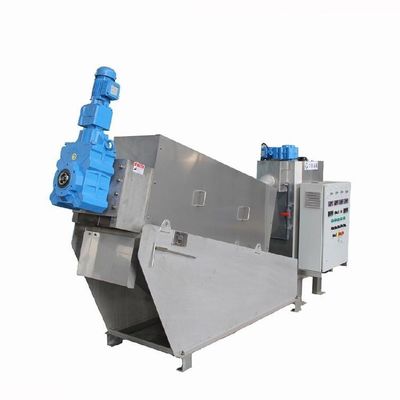 15m3 / H spiral mesin dewatering lumpur pabrik makanan peralatan dewatering lumpur