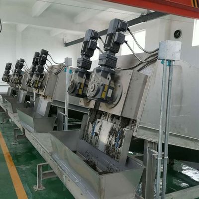 15m3 / H spiral mesin dewatering lumpur pabrik makanan peralatan dewatering lumpur