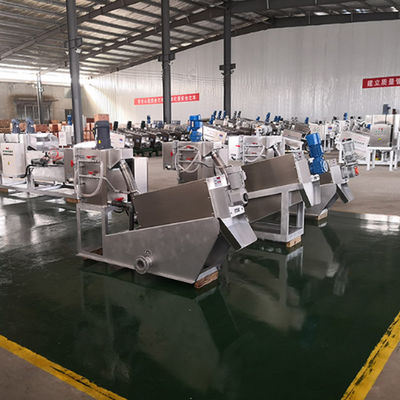 50m3 / H Screw Press Sludge Dewatering Machine untuk Pabrik Kimia