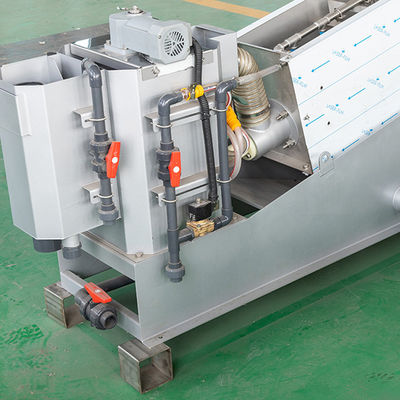 100m3 / H Spiral Sludge Dewatering Machine Peralatan Pengolahan Lumpur SUS316L