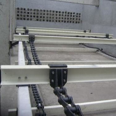 kualitas  3m Chain Scraper System Carbon Steel For Water Treatment Tank pabrik