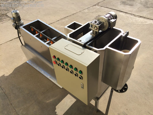 100mm Stacked Screw Sludge Dewatering Machine Kelas Industri
