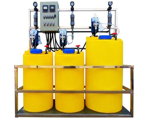1000L / H PE Pac Pam Flocculant Mesin Dosis Otomatis Pelarutan Rilis Lambat