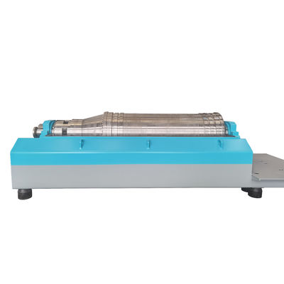 Centrifugator dekanter dengan mangkuk horizontal untuk pemisahan cair-padat terus menerus dalam aplikasi industri skala besar