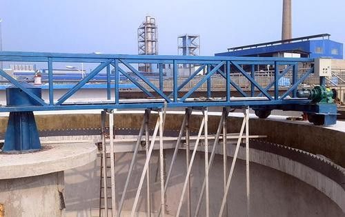Reciprocating Bottom Scraper Digunakan Untuk Kolam Air Limbah Persegi