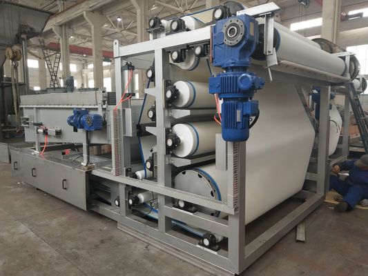 20kg / jam Belt Press Sludge Dewatering, 1000mm Belt Filter Press Untuk Pengolahan Air Limbah Waste