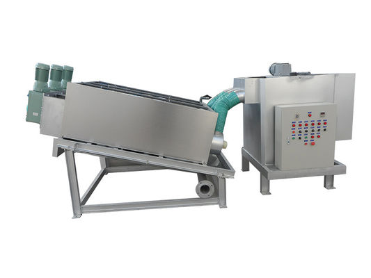 Tiga Motor 300 Stacked Screw Sludge Dewatering Machine Kelas Industri