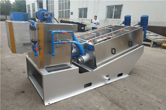 Peralatan Dewatering Lumpur Sekrup Bertumpuk Dua Motor 200mm